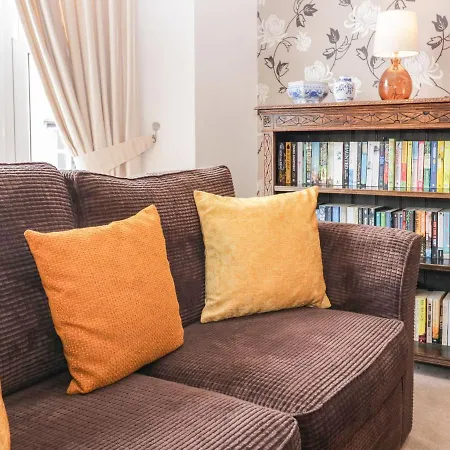 Flat 1 Kentholme * Grange-over-Sands